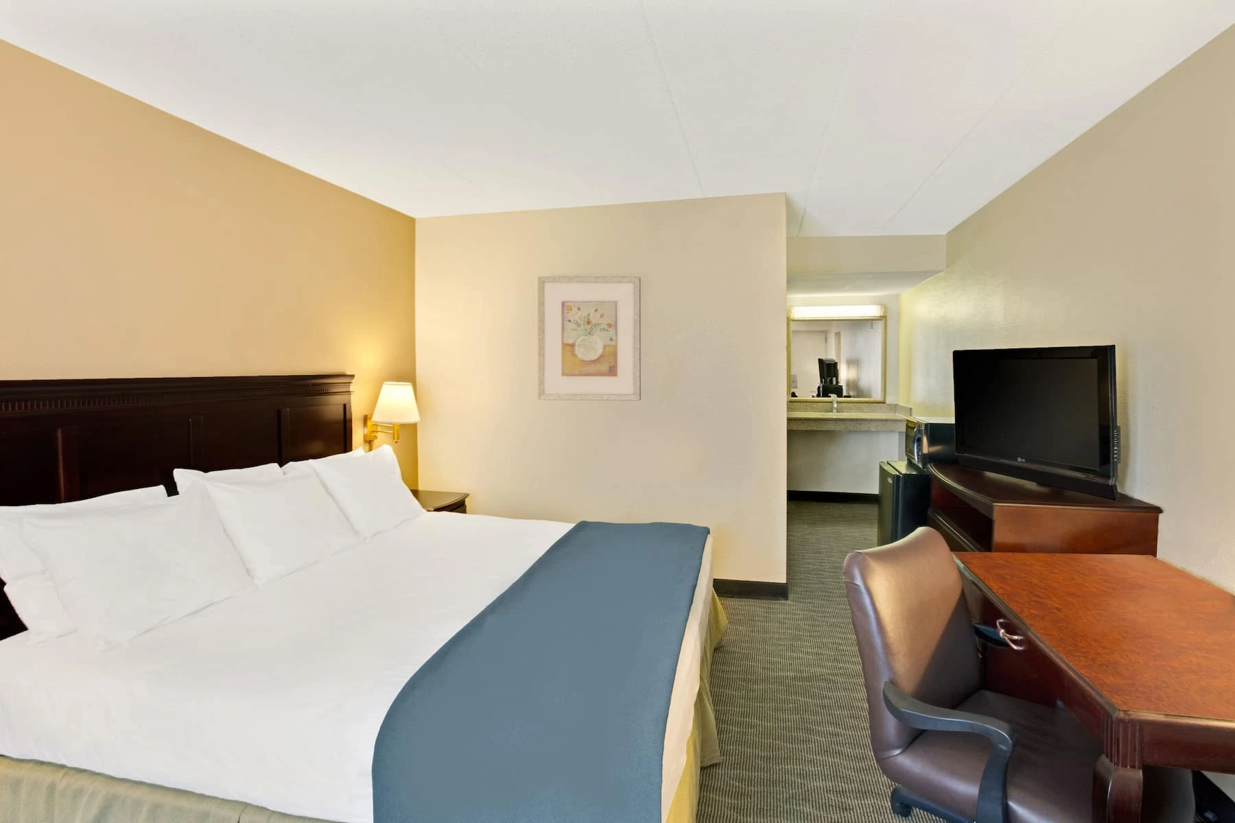 Accessible Room at Days Inn Silver Spring